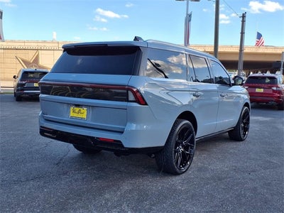 2025 Lincoln Navigator Reserve