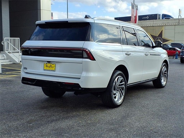 2025 Lincoln Navigator Reserve