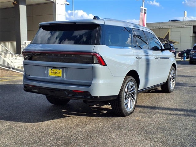 2025 Lincoln Navigator Reserve