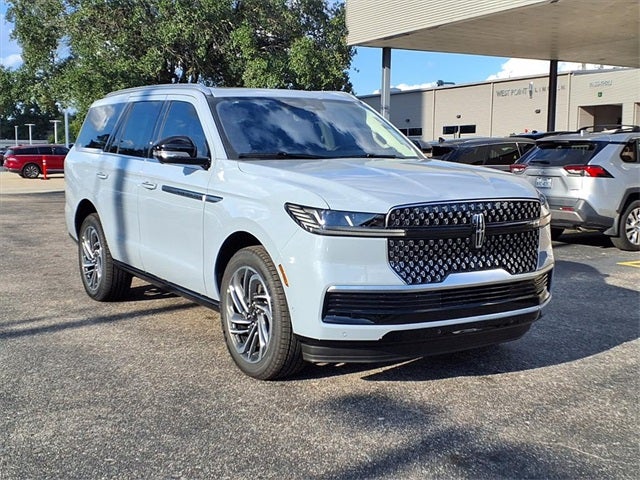 2025 Lincoln Navigator Reserve