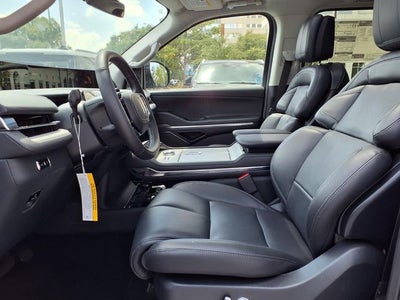 2027 Lincoln Navigator Reserve