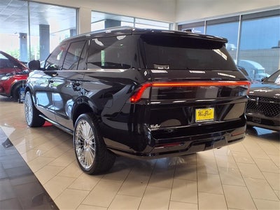 2025 Lincoln Navigator Reserve