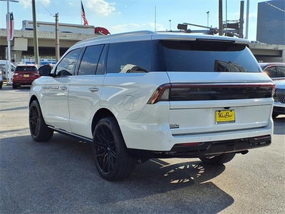 2025 Lincoln Navigator Reserve