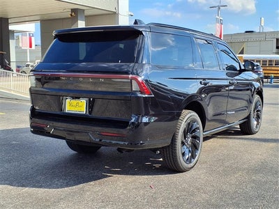 2025 Lincoln Navigator Reserve