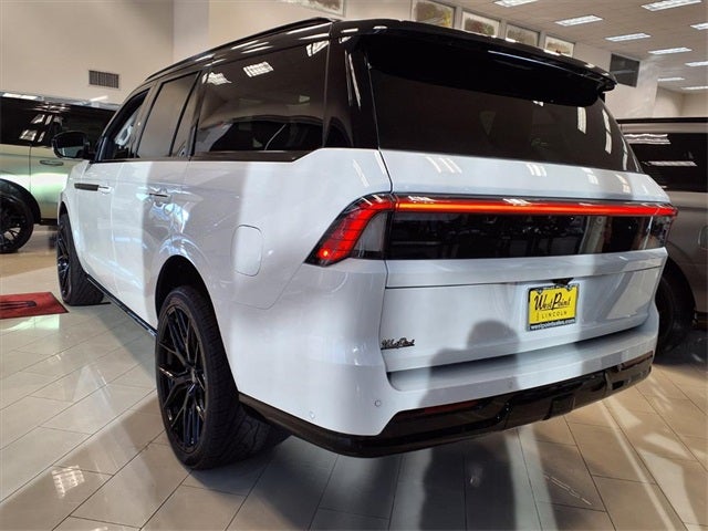 2025 Lincoln Navigator Reserve