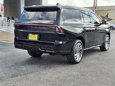 2025 Lincoln Navigator Reserve