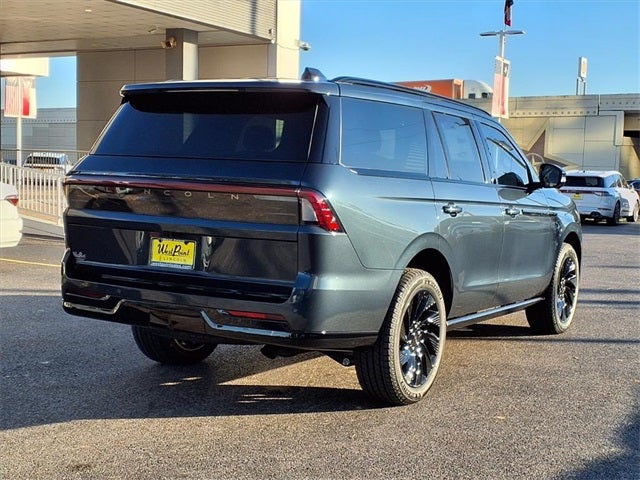 2025 Lincoln Navigator Reserve
