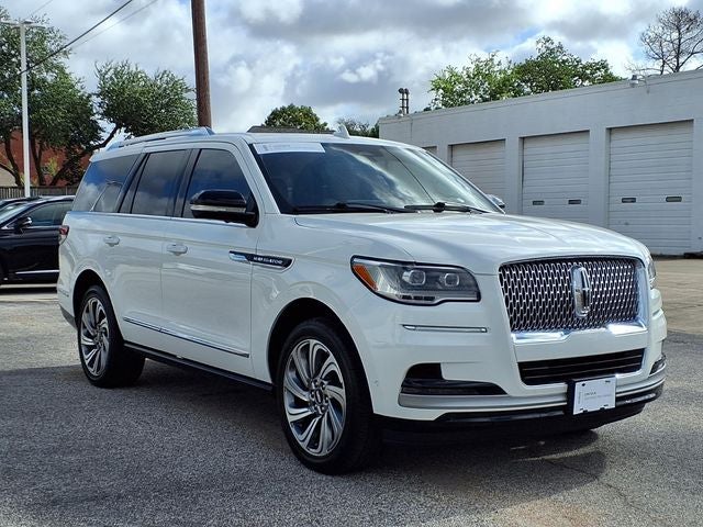 2023 Lincoln Navigator Reserve