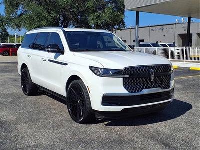 2025 Lincoln Navigator Reserve