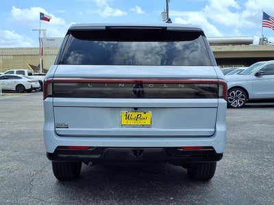 2026 Lincoln Navigator Reserve