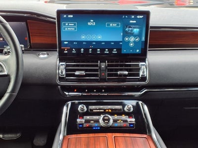 2024 Lincoln Navigator Reserve