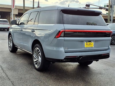 2025 Lincoln Navigator Reserve