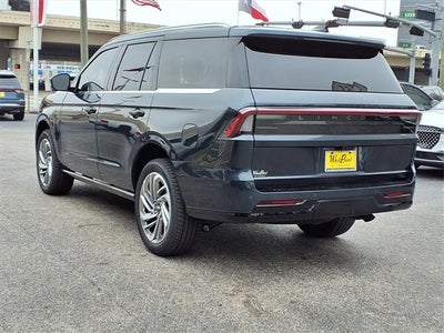 2025 Lincoln Navigator Reserve