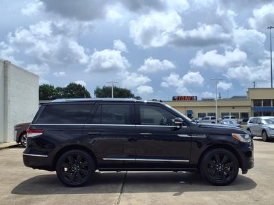 2022 Lincoln Navigator Reserve