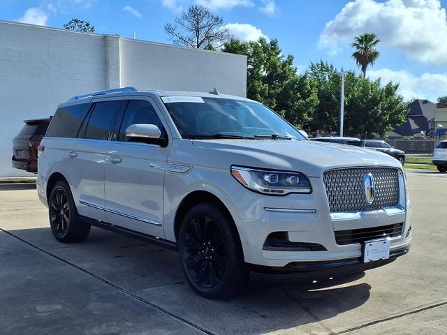2022 Lincoln Navigator Reserve