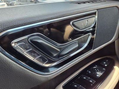 2024 Lincoln Navigator Premiere