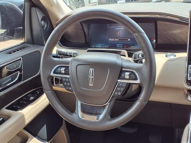 2024 Lincoln Navigator Premiere