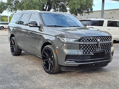2025 Lincoln Navigator Black Label