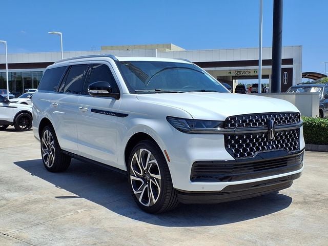 2027 Lincoln Navigator Black Label