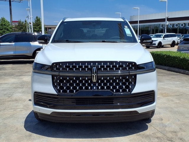 2027 Lincoln Navigator Black Label