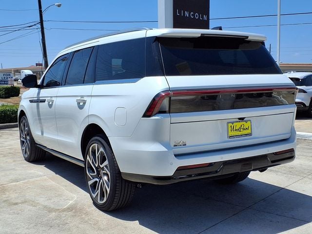2027 Lincoln Navigator Black Label