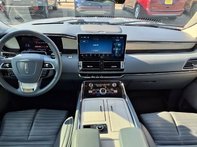 2024 Lincoln Navigator Black Label