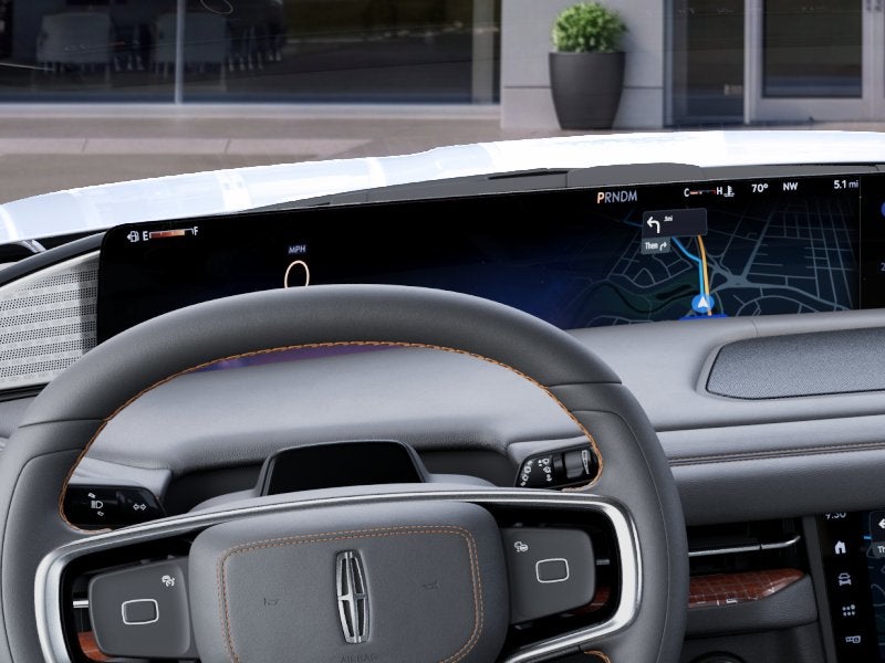 2027 Lincoln Navigator Black Label