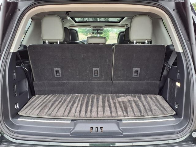 2022 Lincoln Navigator Black Label