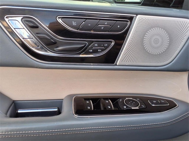 2019 Lincoln Navigator Black Label