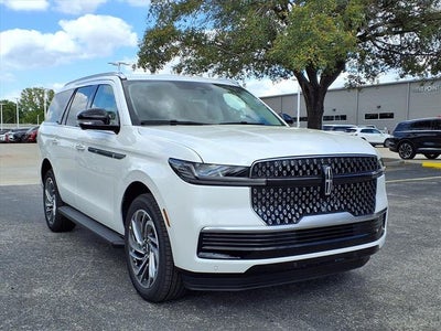 2026 Lincoln Navigator Premiere
