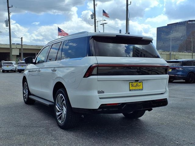 2026 Lincoln Navigator Premiere