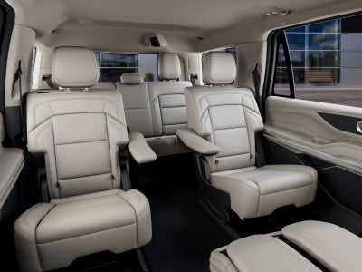 2027 Lincoln Navigator Premiere