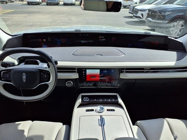 2026 Lincoln Navigator Premiere