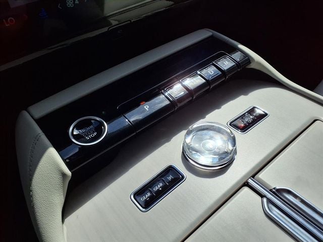 2026 Lincoln Navigator Premiere