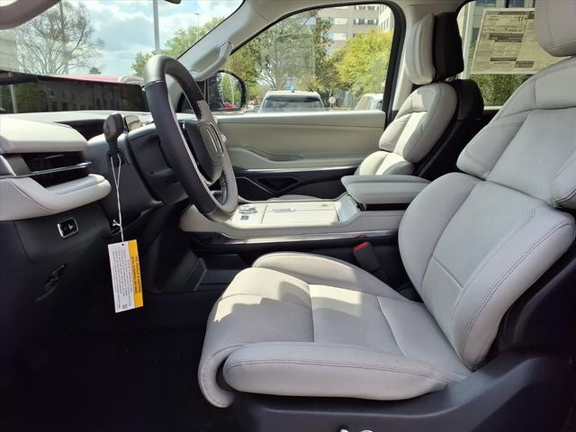 2026 Lincoln Navigator Premiere