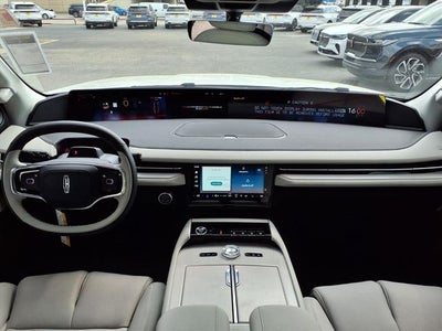 2026 Lincoln Navigator Premiere