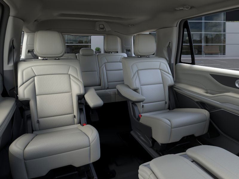 2026 Lincoln Navigator Premiere