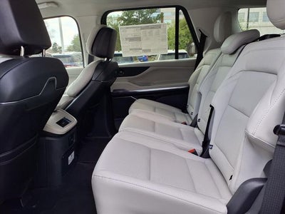 2026 Lincoln Navigator Premiere