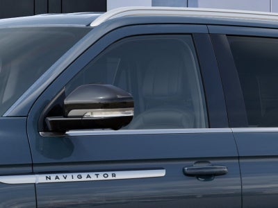 2027 Lincoln Navigator Premiere