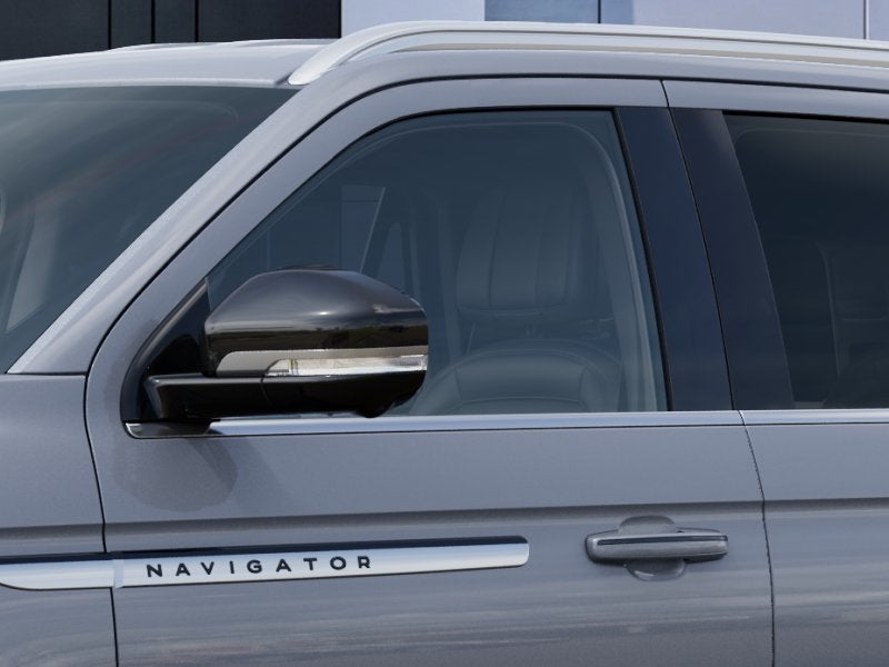 2027 Lincoln Navigator Premiere