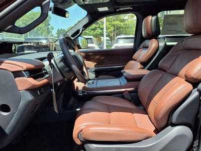2027 Lincoln Navigator Reserve