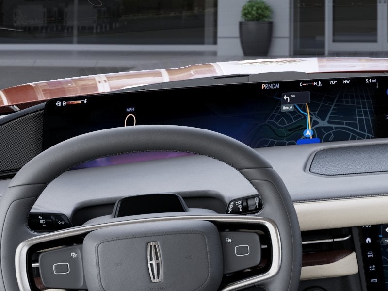 2027 Lincoln Navigator Reserve