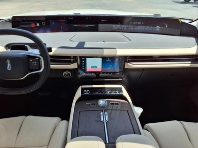 2027 Lincoln Navigator Reserve