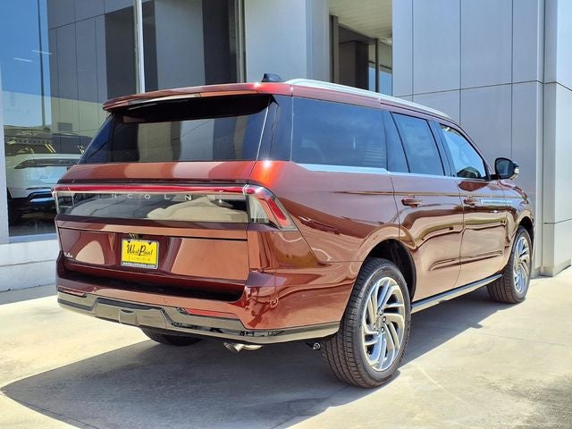 2027 Lincoln Navigator Reserve