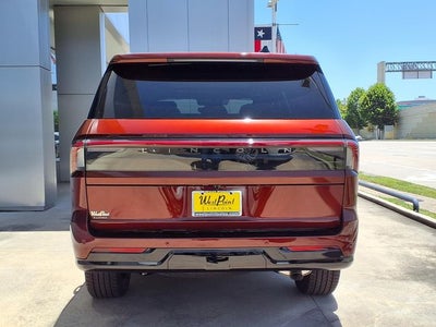 2027 Lincoln Navigator Reserve