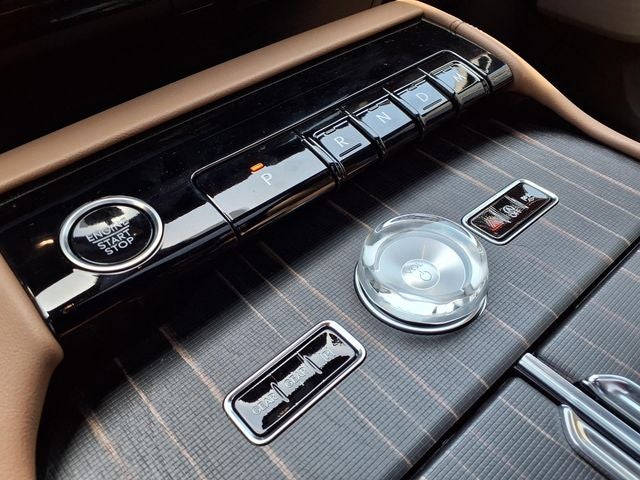 2027 Lincoln Navigator Black Label