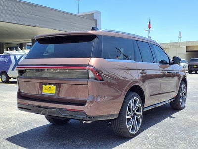 2027 Lincoln Navigator Black Label