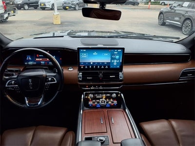 2023 Lincoln Navigator L L Reserve