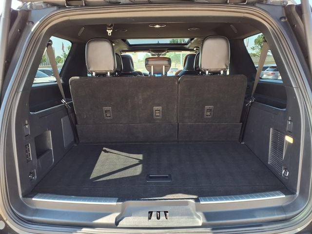 2023 Lincoln Navigator L Reserve