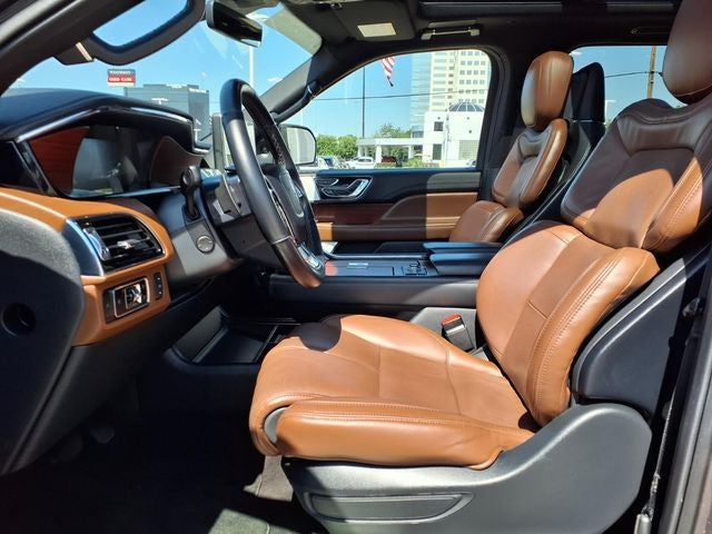 2023 Lincoln Navigator L Reserve